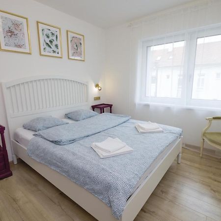 ברטיסלאבה Central Apartment - Folk District מראה חיצוני תמונה